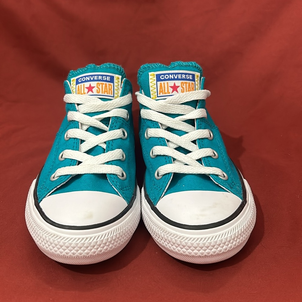 Converse Kid’s / Juniors CTAS Madison Low Canvas Turbo Green Sneakers 666374F - Picture 2 of 9